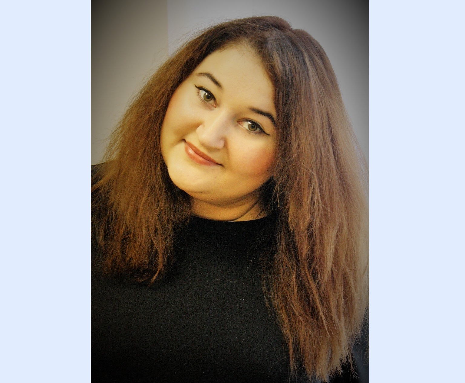 Анна Тихонова